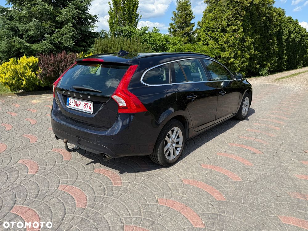 Volvo V60 T2 Geartronic Kinetic - 9