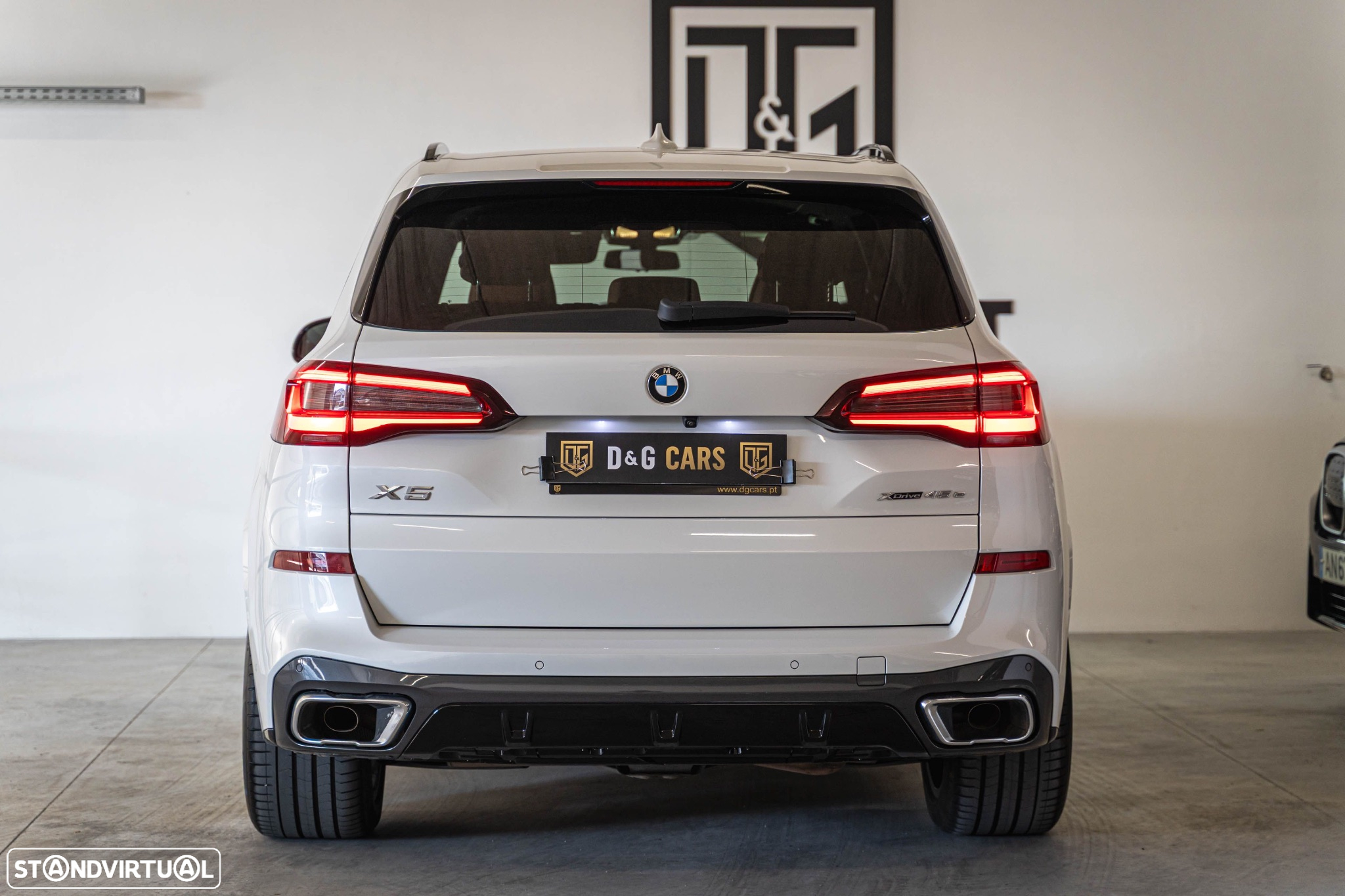 BMW X5 45 e xDrive Pack M - 24