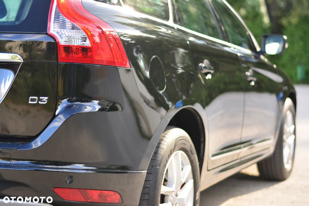 Volvo XC 60 D3 Geartronic Summum - 12