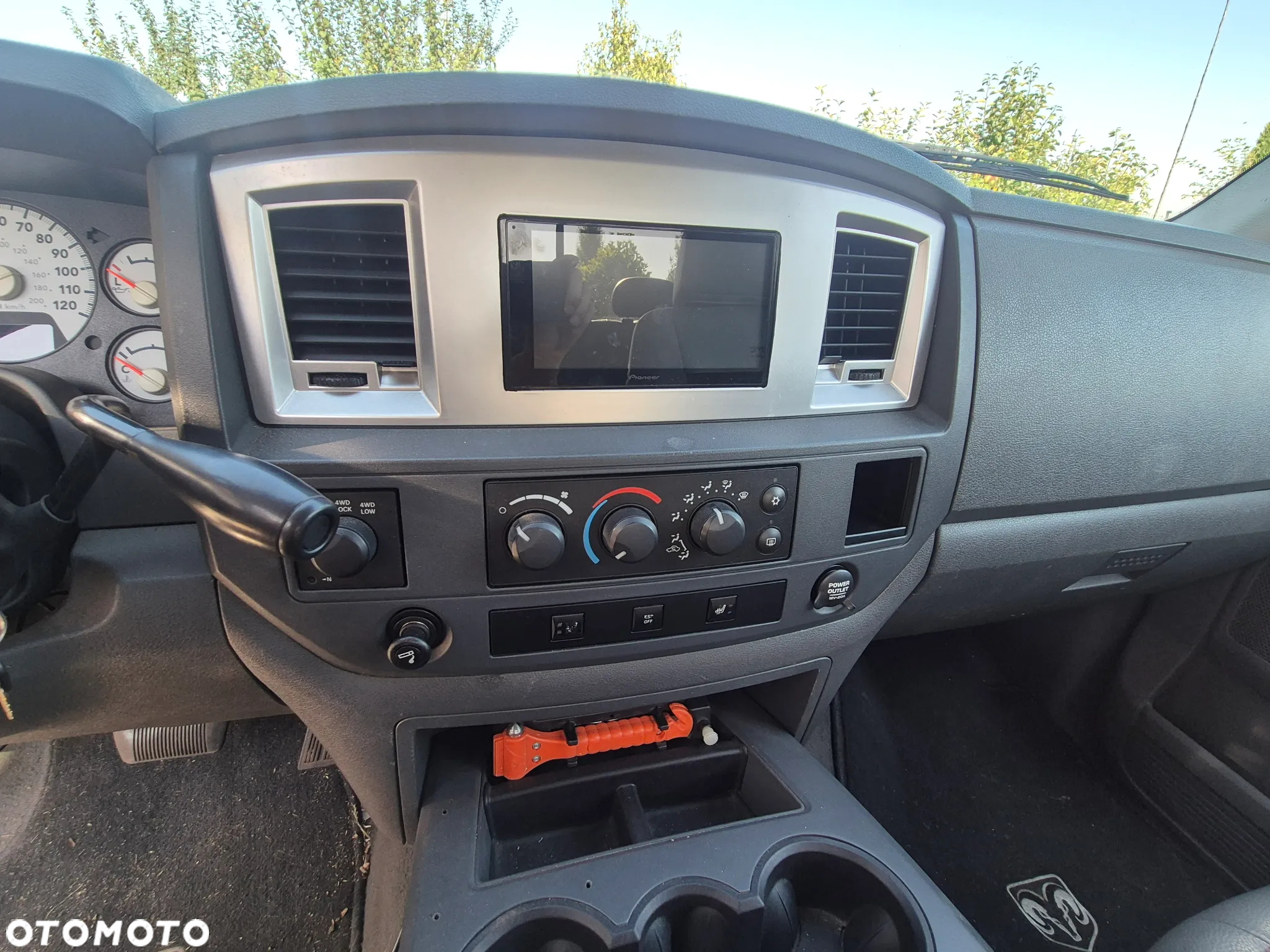 Dodge RAM 1500 5.7 4WD HEMI - 13