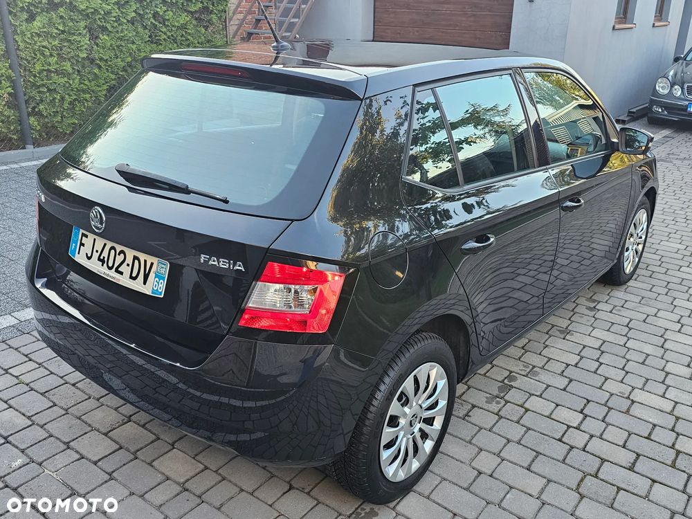 Skoda Fabia - 12