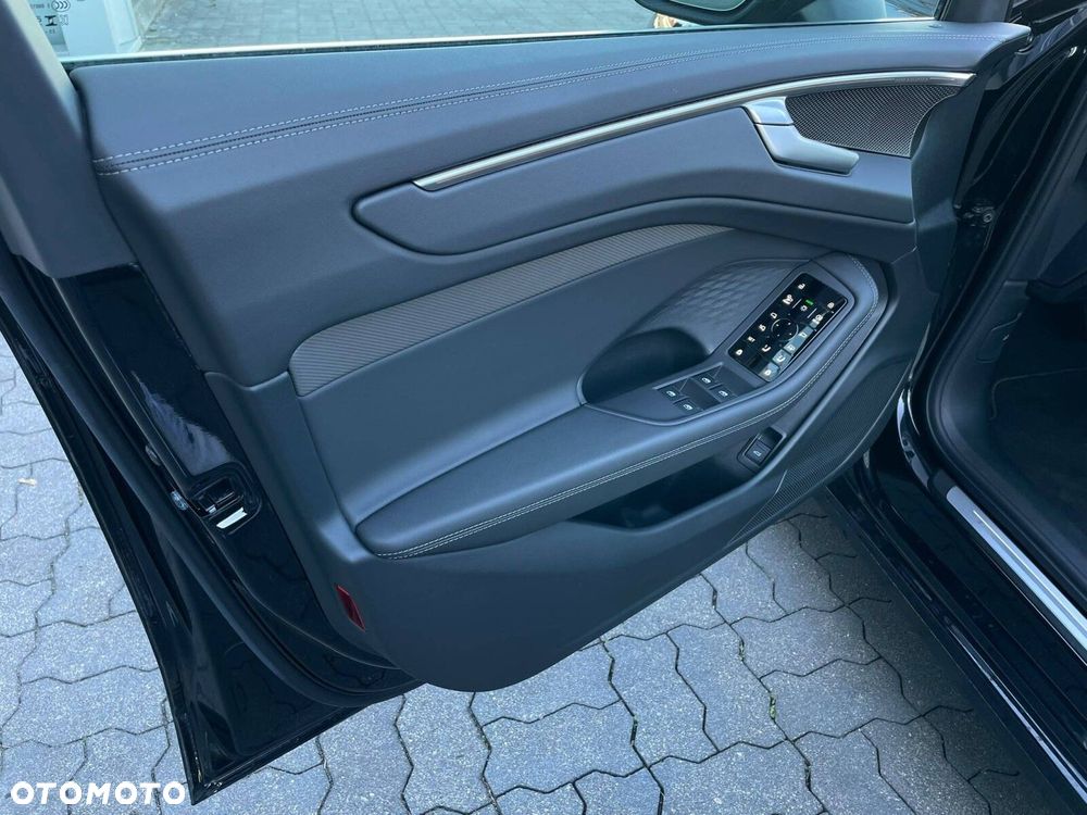 Audi A6 Avant - 21
