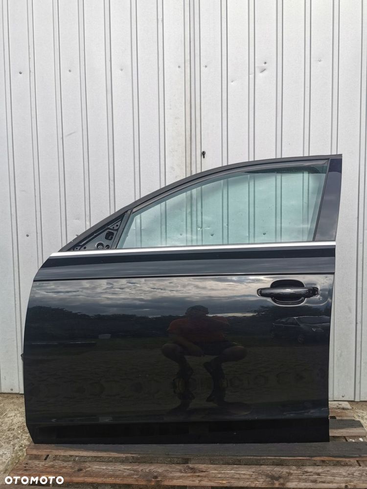 Drzwi lewy przód Audi A4 B8 LY9B - 1
