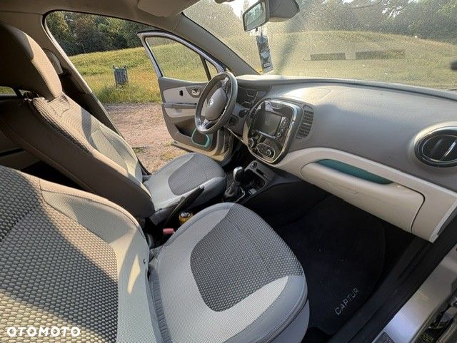 Renault Captur 1.2 Energy TCe Intens EDC - 10