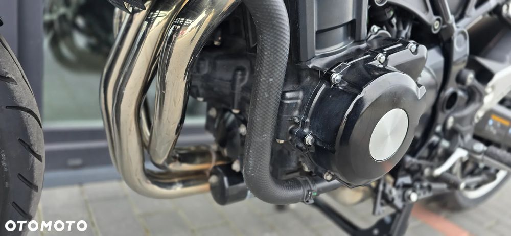 Kawasaki Z 900 RS - 39