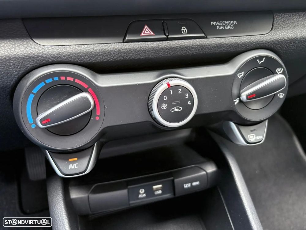 Kia Rio 1.2 CVVT Urban - 44