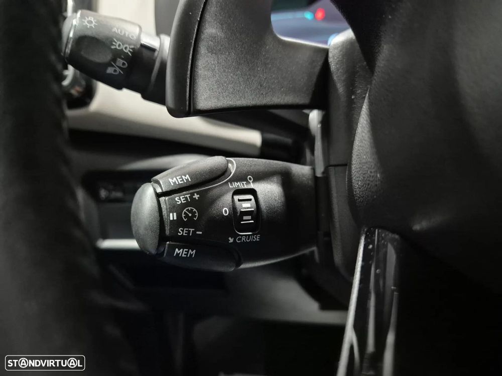 Citroën C5 Aircross BlueHDI 130 S&S EAT8 SHINE - 24