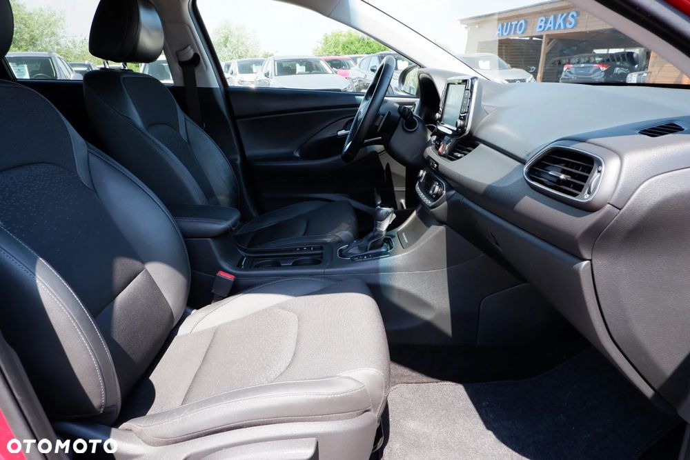 Hyundai i30 1.6 CRDI DCT Premium - 9