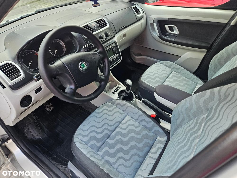 Skoda Roomster 1.6 16V - 6
