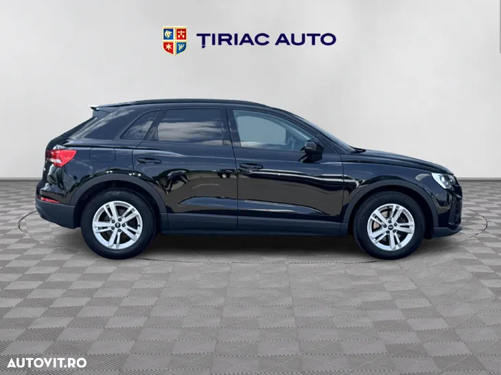 Audi Q3 35 TFSI S tronic - 8