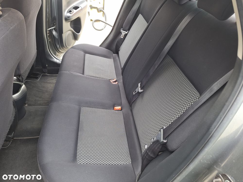 Nissan Juke - 40