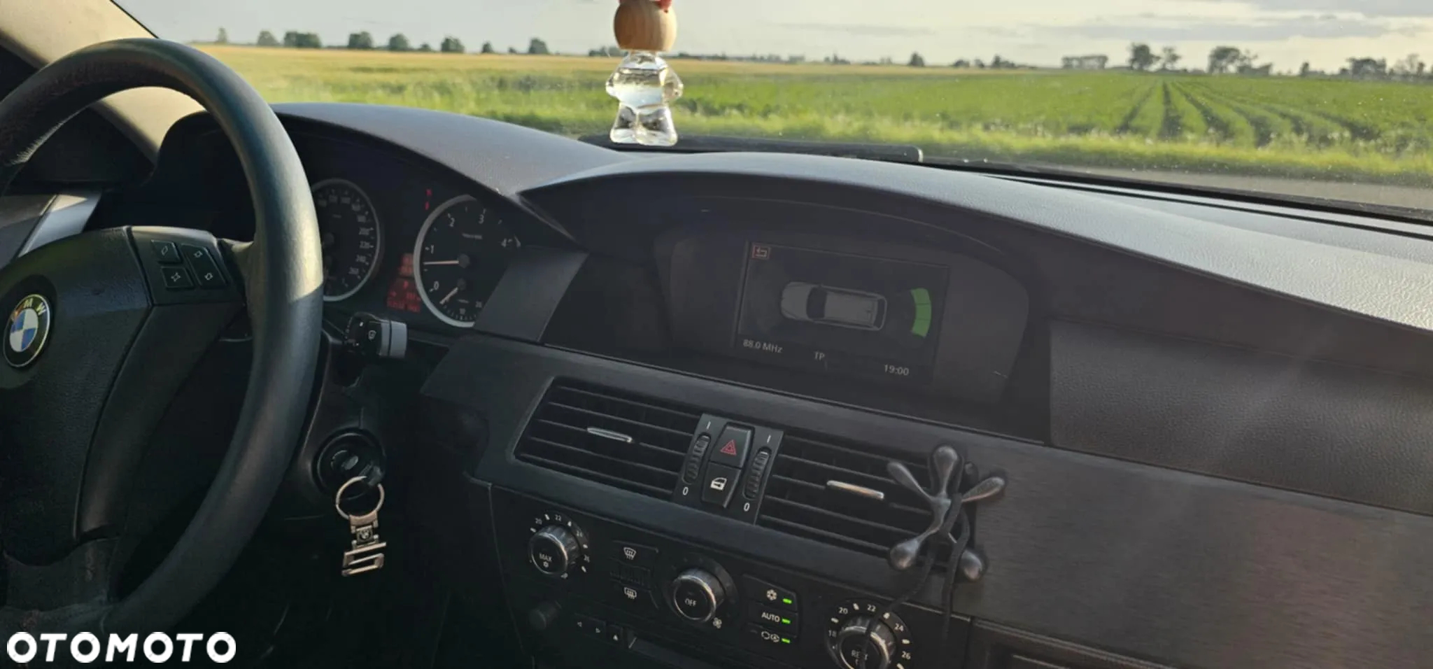 BMW Seria 5 - 11