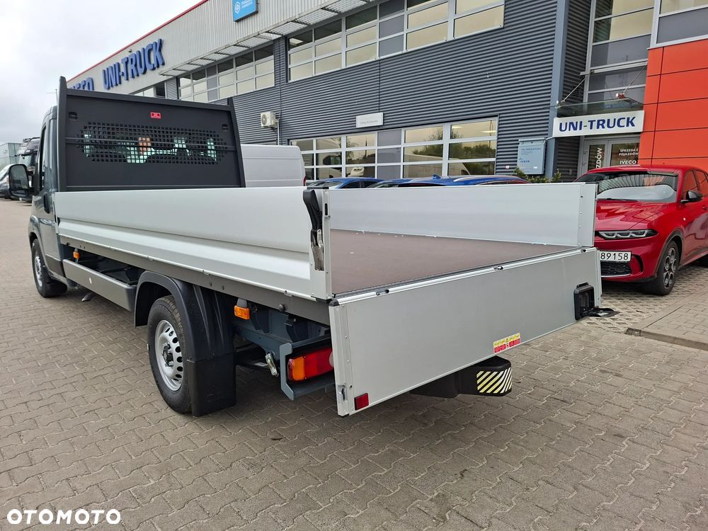 Fiat WYPRZEDAŻ!! SUPER CENA !!DUCATO SKRZYNIA L4 4,2m długa, 140KM, Wzmocnione zawieszenie tylne, Hak, koło zapasowe, Kamera cofania - 11