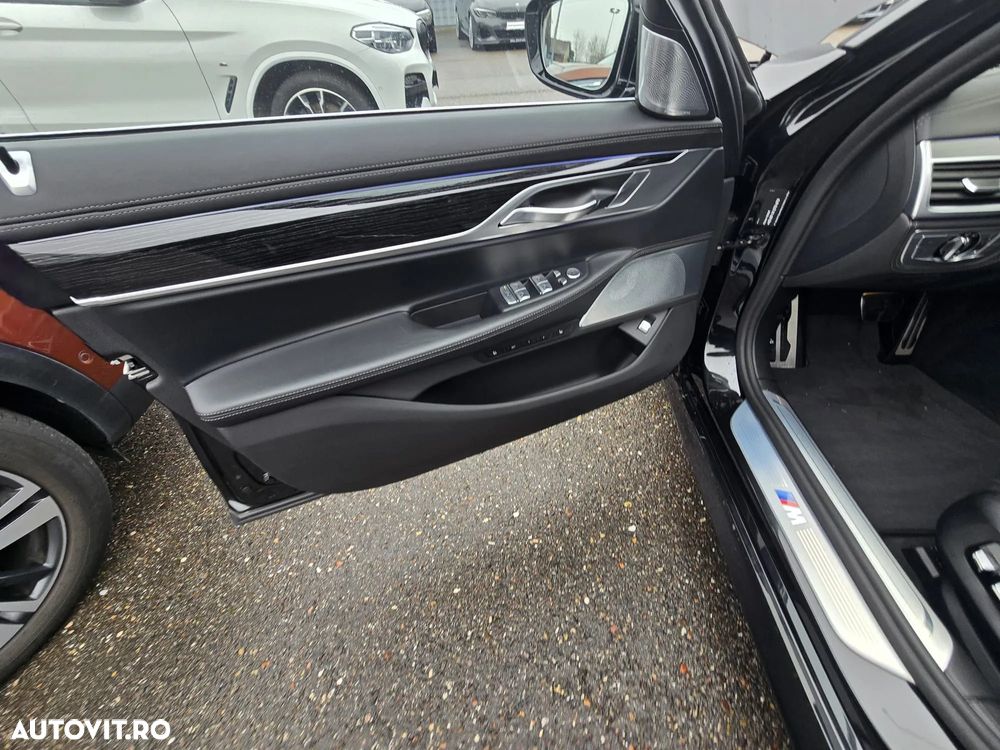 BMW Seria 7 Active L Edition Exclusive - 30