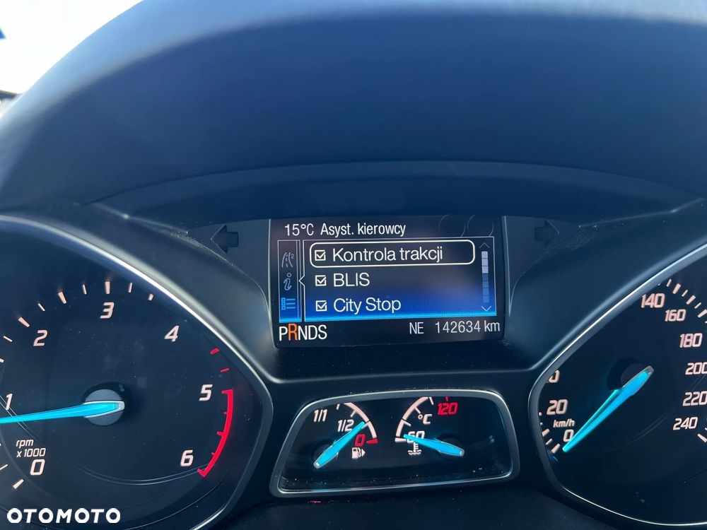 Ford Kuga 2.0 TDCi 4x4 Titanium - 27