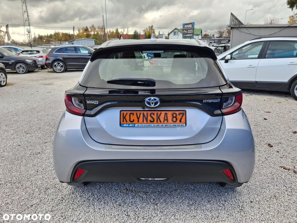 Toyota Yaris 1.5 VVT-i Luxe - 7