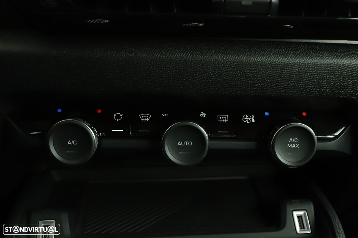 Citroën C4 1.2 PureTech Plus EAT8 - 13