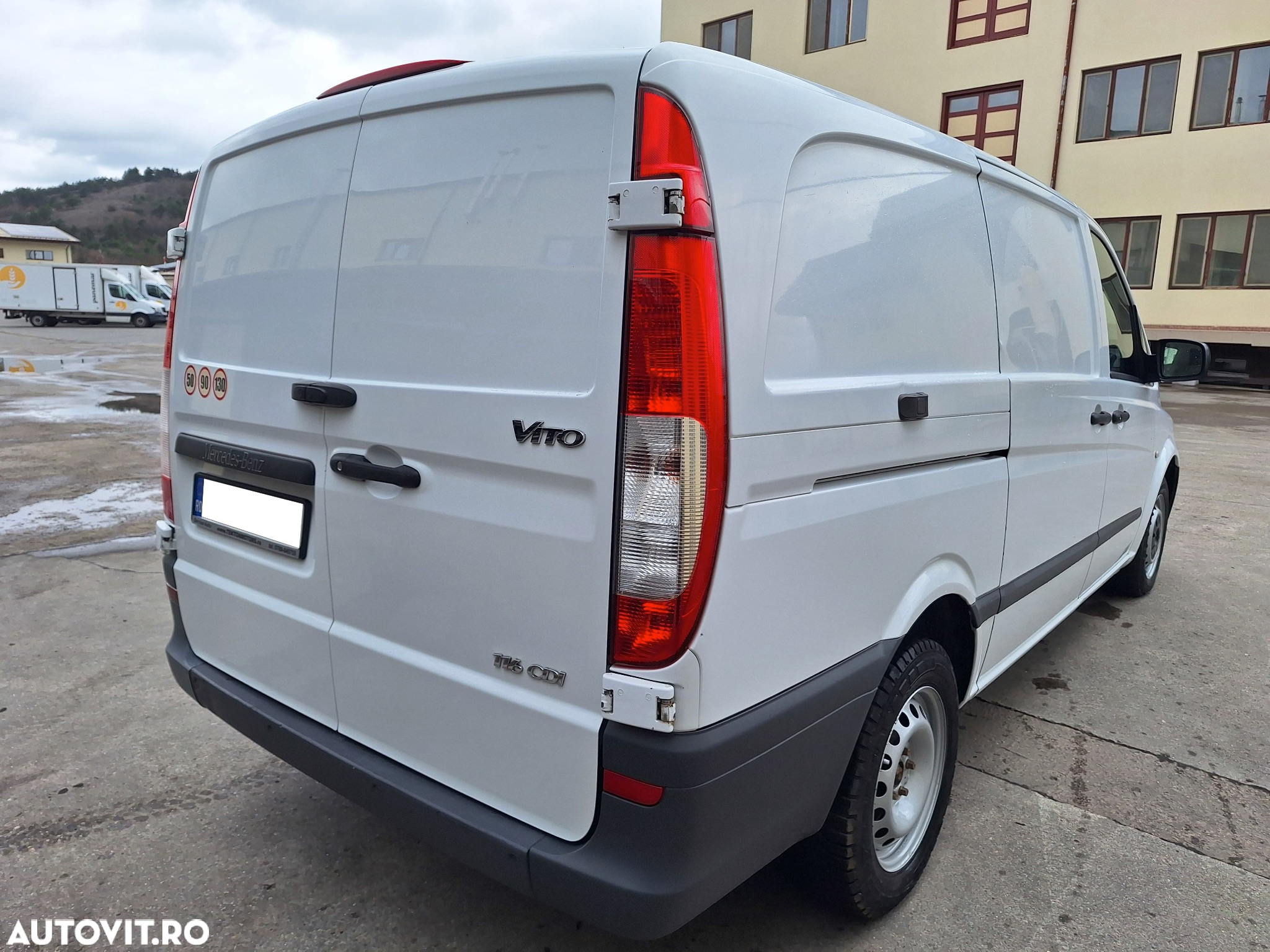 Mercedes-Benz VITO - 7