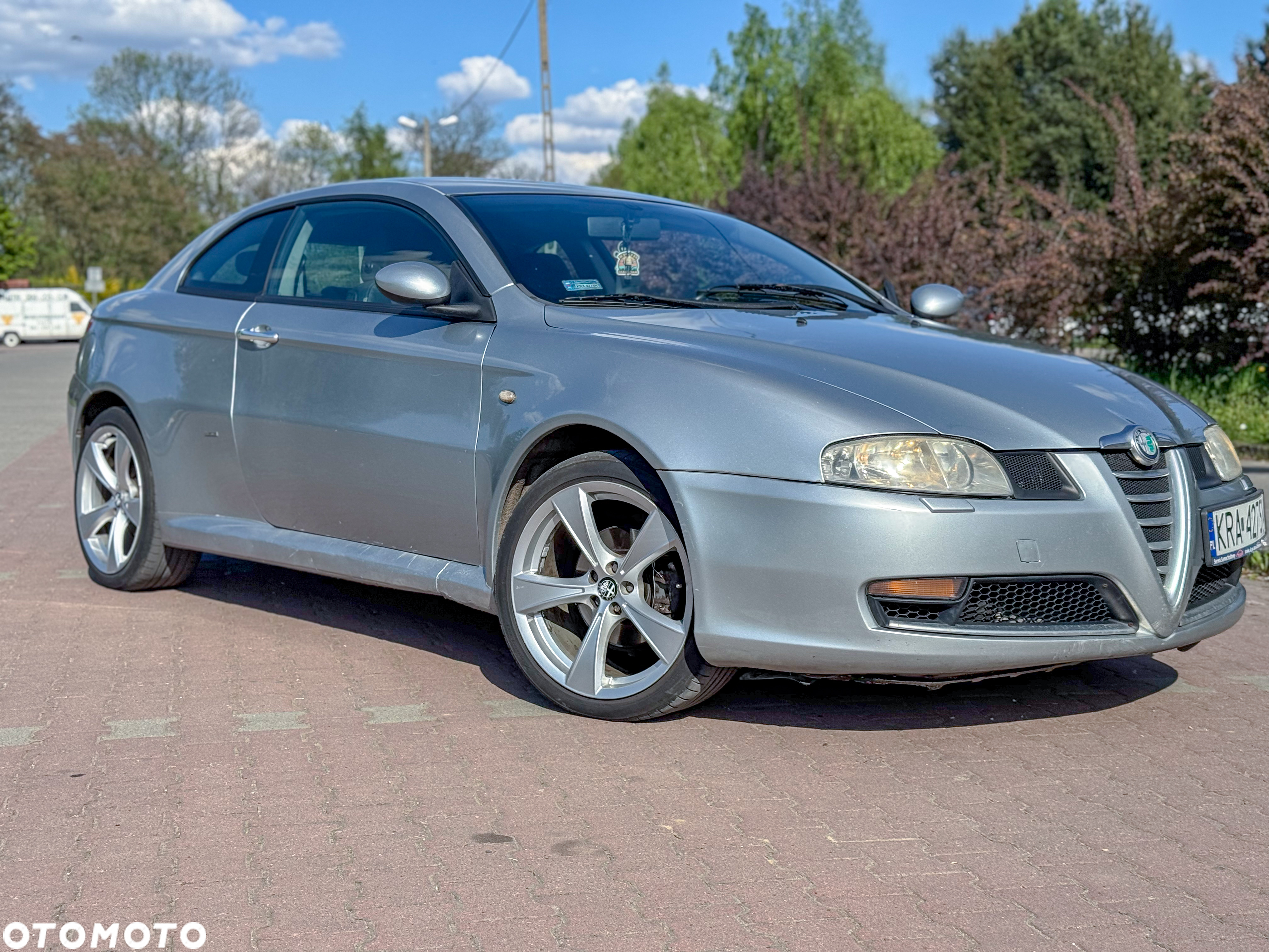 Alfa Romeo GT 1.9 JTD M-Jet DPF Distinctive - 10