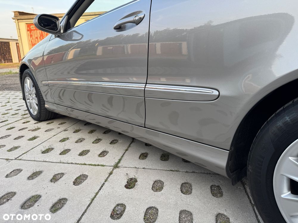 Mercedes-Benz CLK - 25