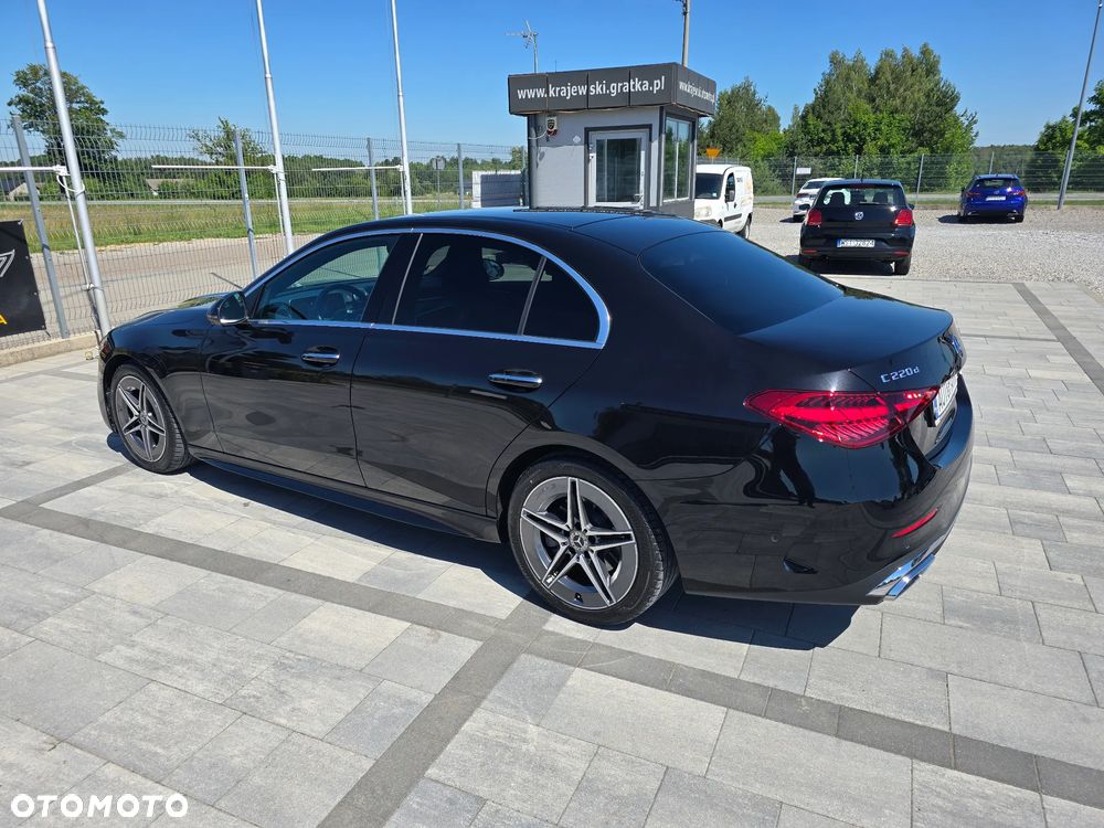 Mercedes-Benz Klasa C 220 d mHEV AMG - 13