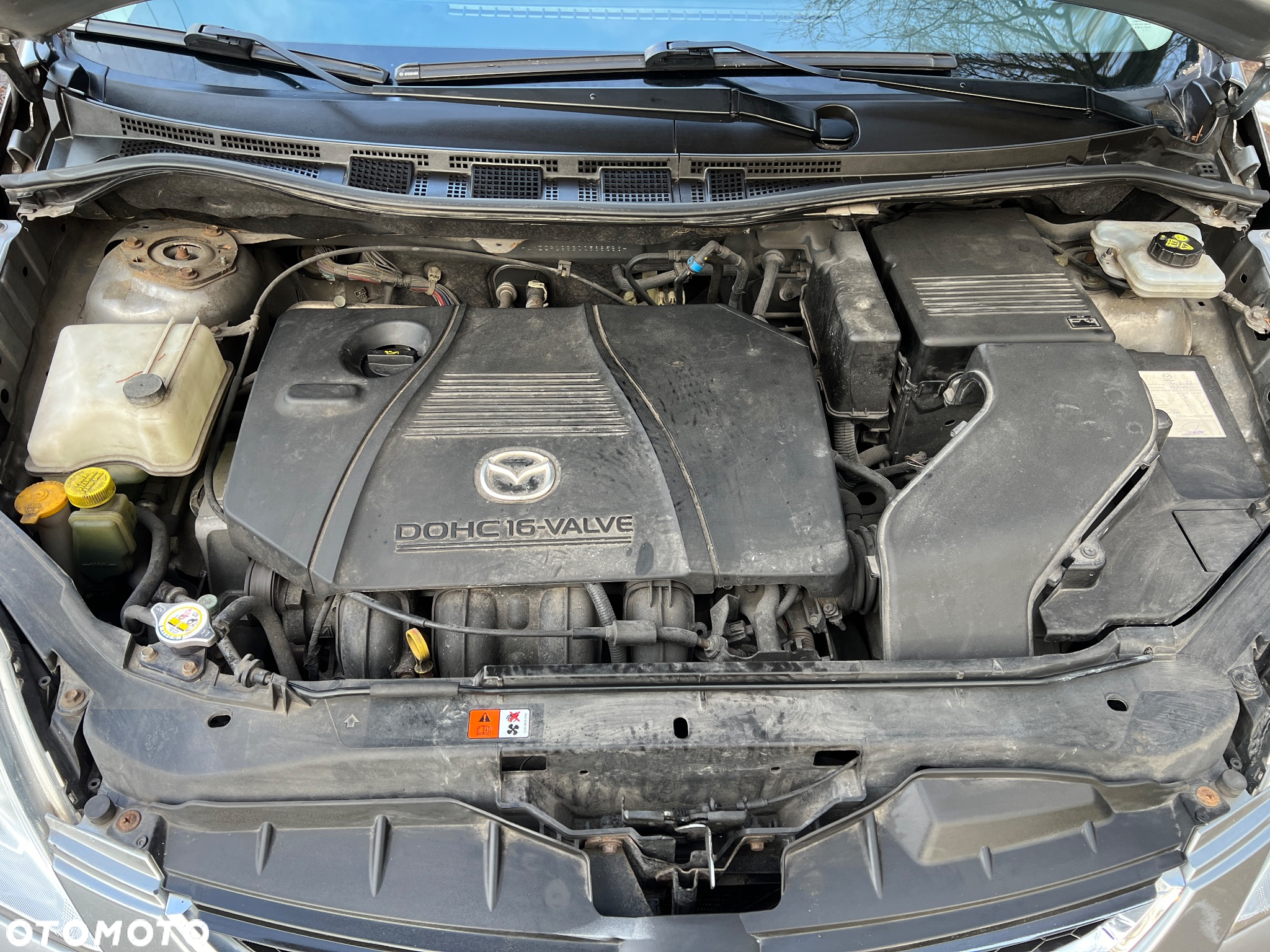Mazda 5 1.8 Exclusive + - 15