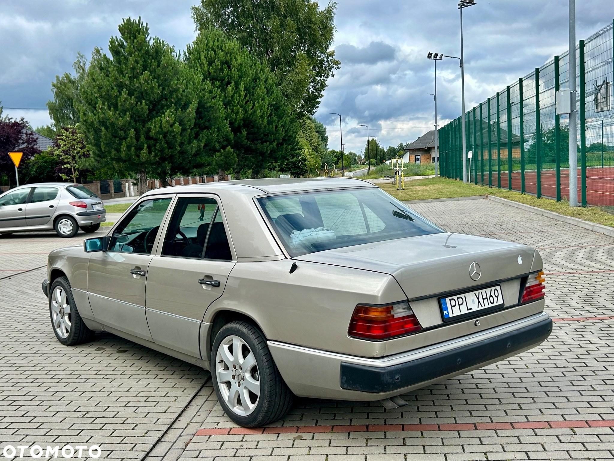 Mercedes-Benz W124 (1984-1993) - 4