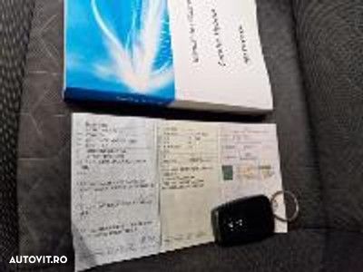 Toyota Corolla - 13