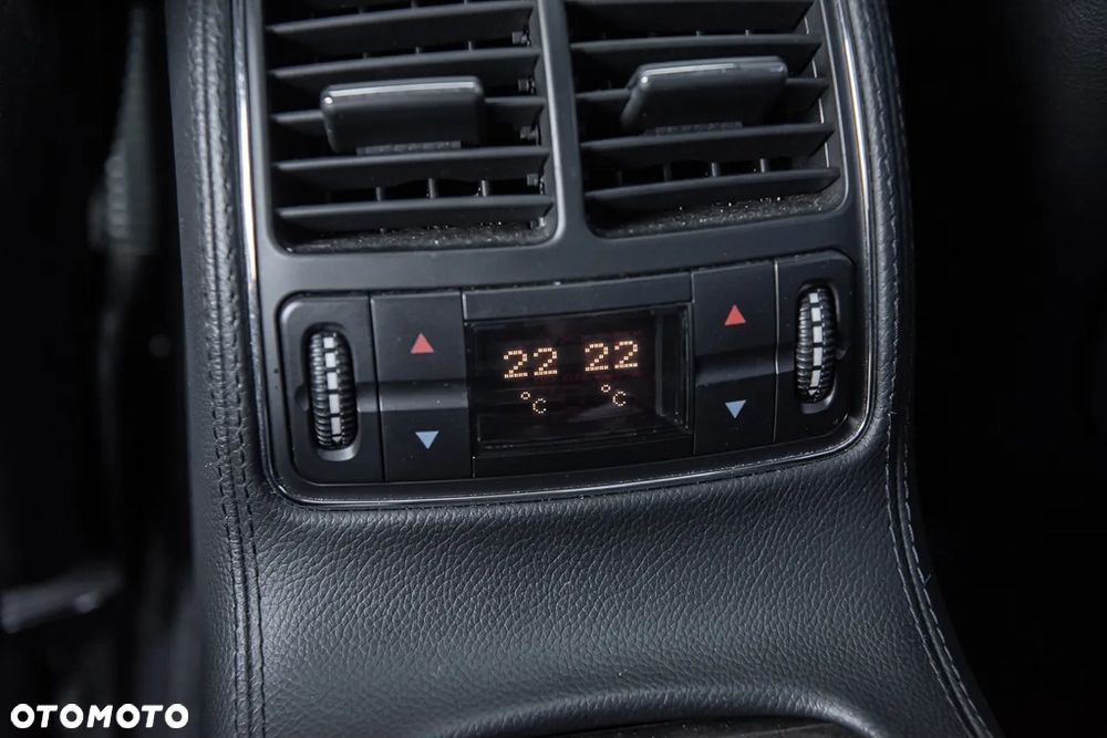 Mercedes-Benz CLS 350 7G-TRONIC - 23