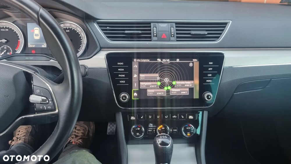Skoda Superb 2.0 TDI SCR Style DSG - 18