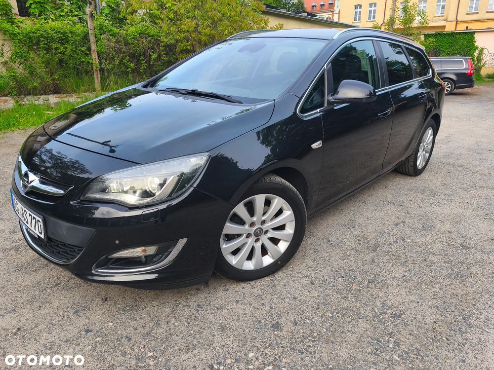 Opel Astra 2.0 CDTI DPF SportsTourer Exklusiv - 1