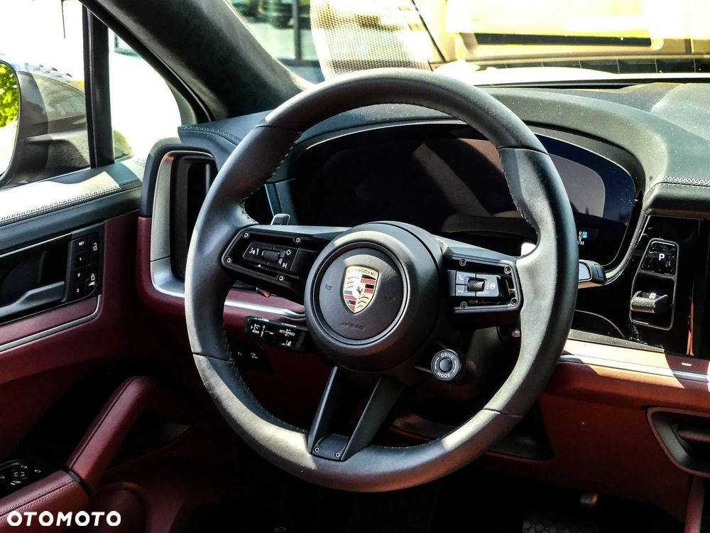 Porsche Cayenne E-Hybrid PHEV - 10