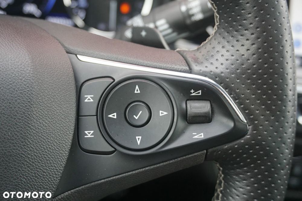 Opel Insignia Country Tourer 2.0 BiTrb D 4x4 Automatik Exclusive - 23