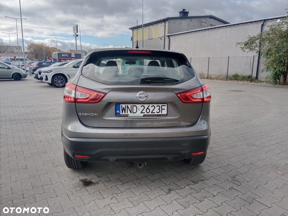 Nissan Qashqai 1.2 DIG-T Acenta - 10