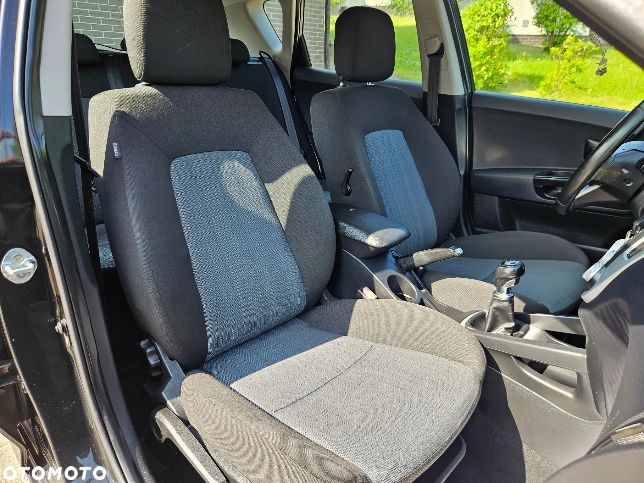 Kia Ceed 1.6 CVVT Dream-Team Edition - 10