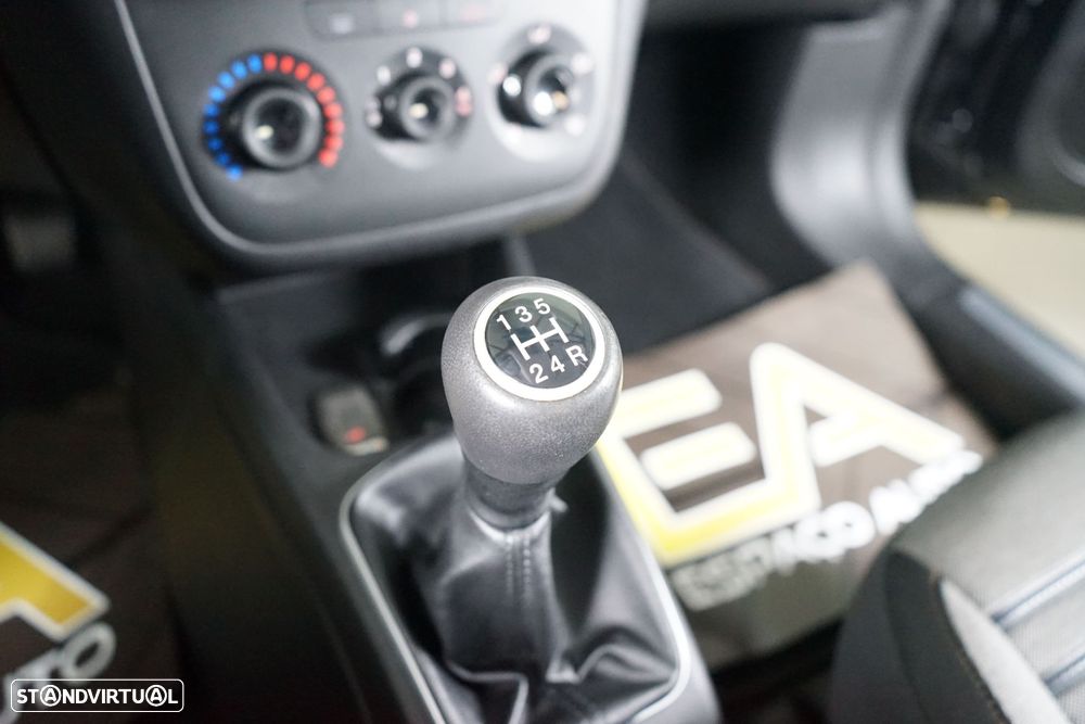 Fiat Punto Evo 1.3 M-Jet Dynamic - 28