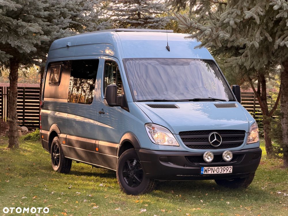 Mercedes-Benz Sprinter - 1