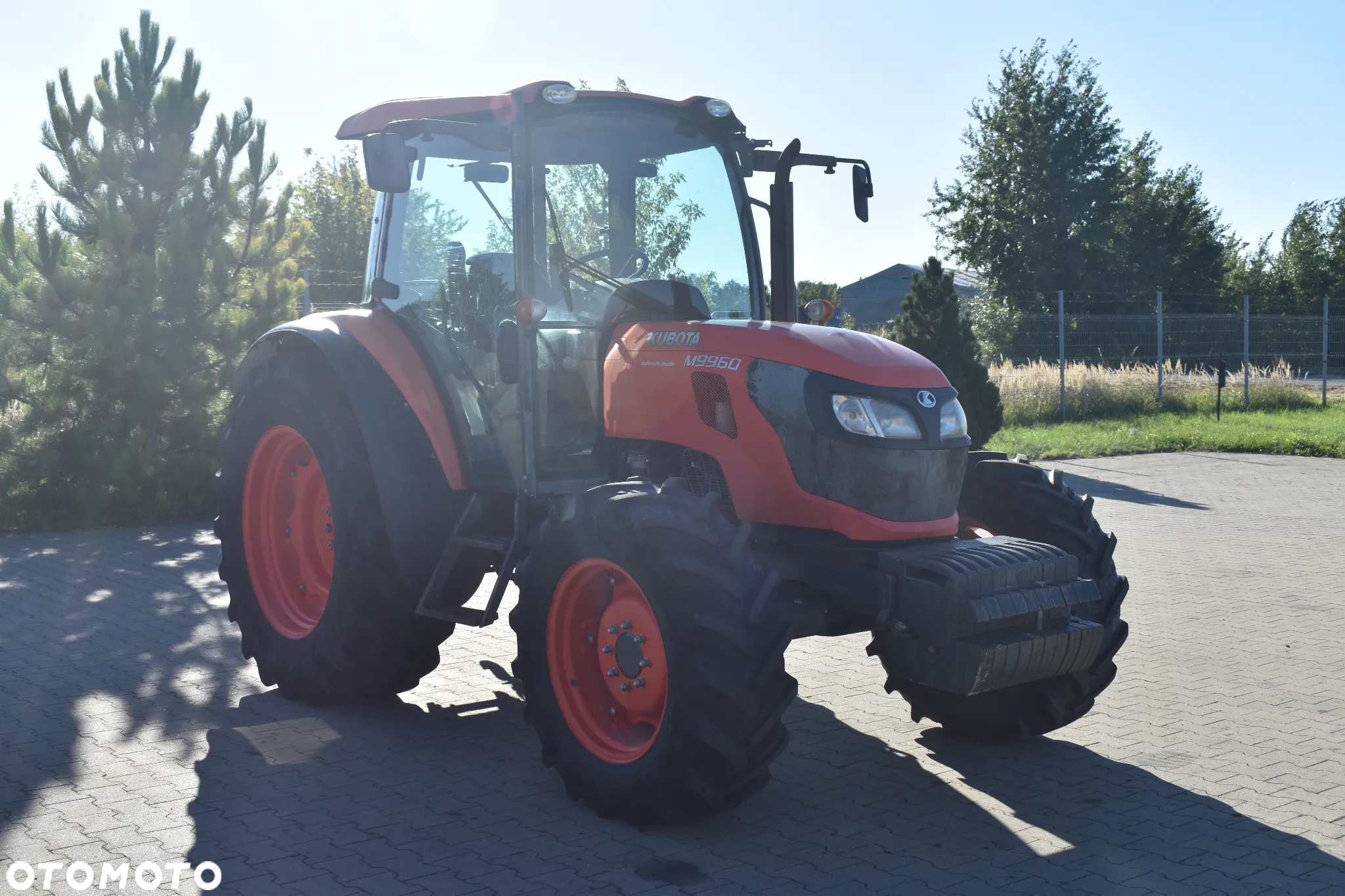 Kubota M9960 - 9