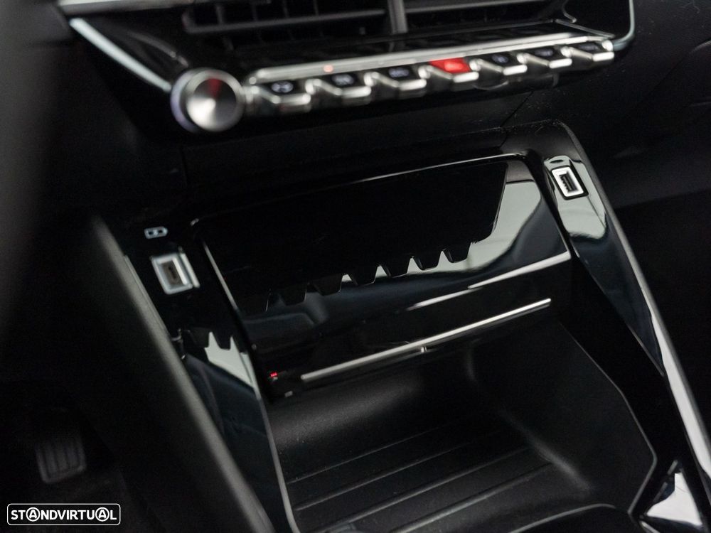 Peugeot 2008 1.5 BlueHDi Allure - 27