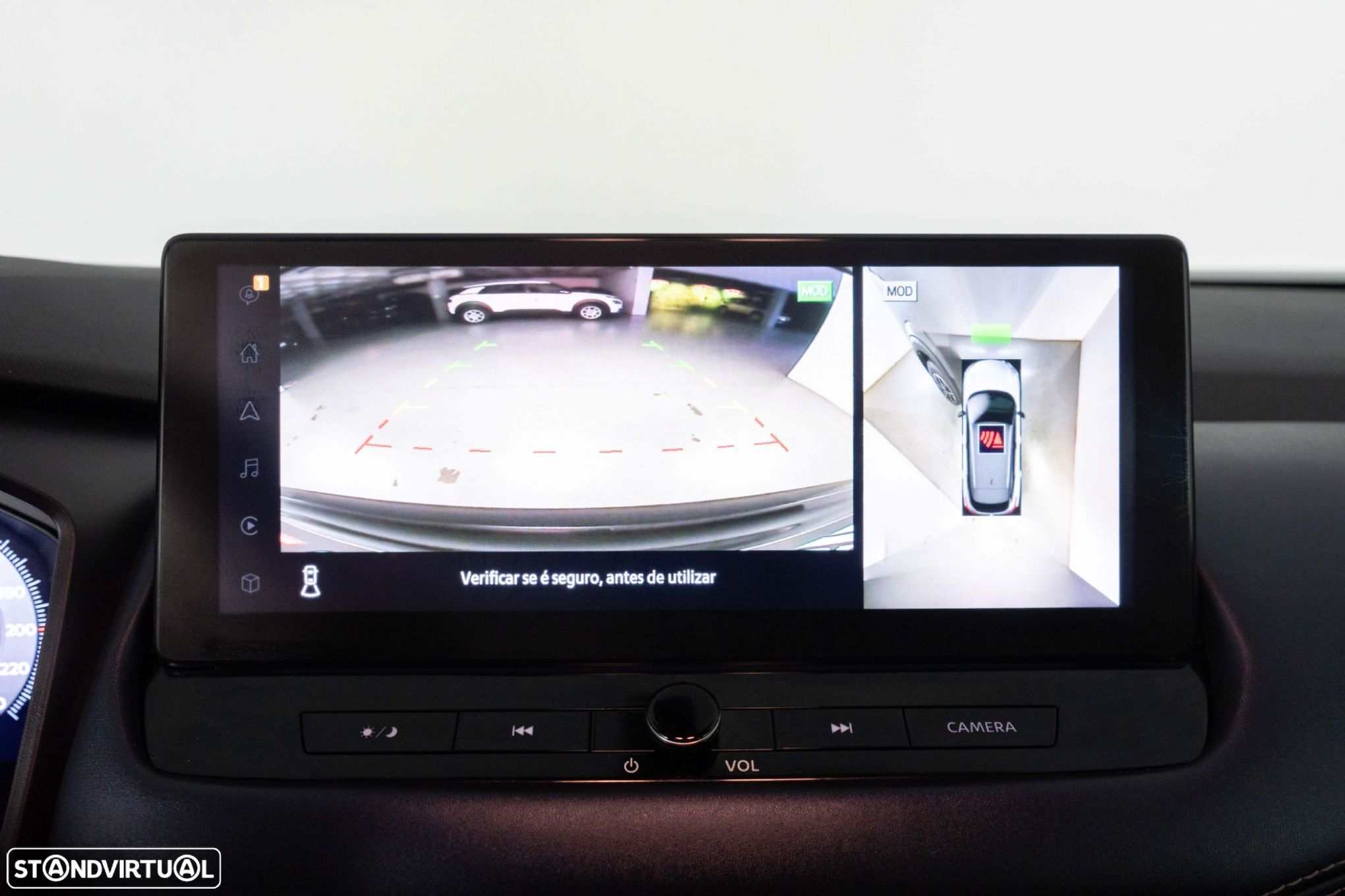 Nissan Qashqai 1.3 DIG-T N-Connecta LED+TT+SKY - 23