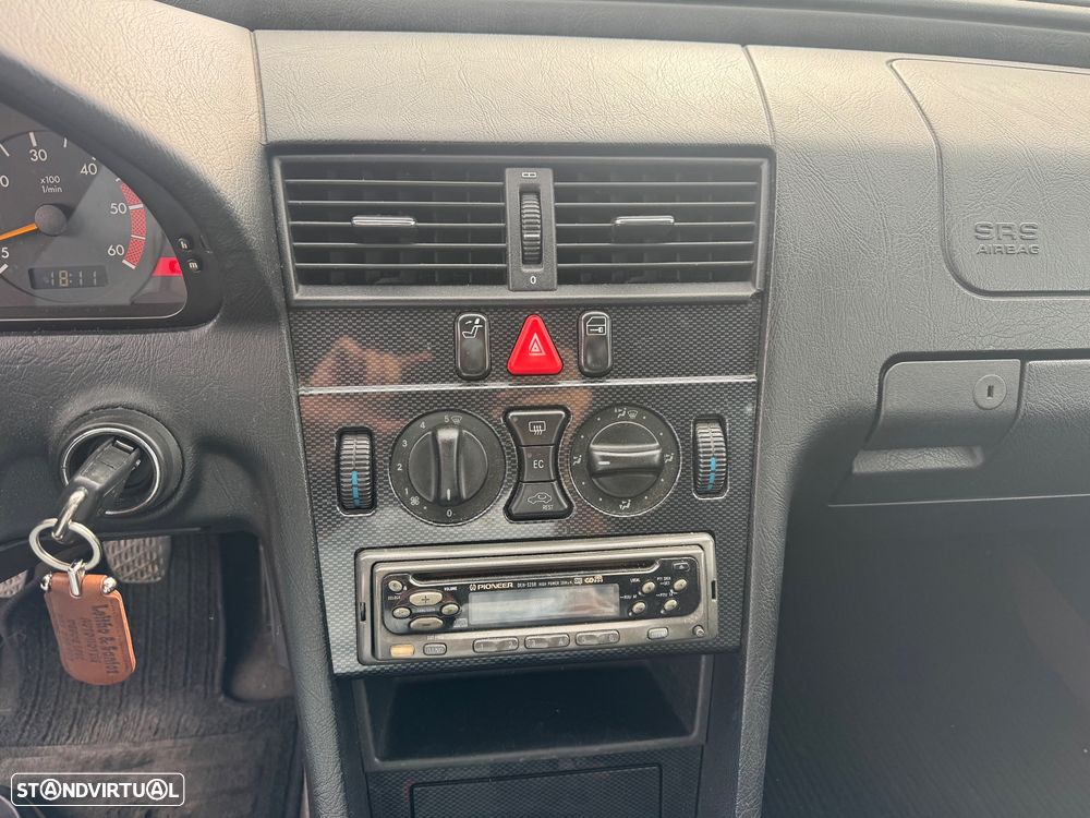 Mercedes-Benz C 220 D Classic - 15