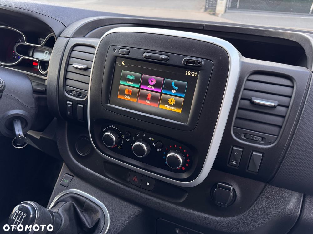 Renault Trafic - 6