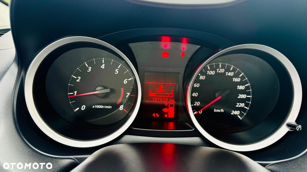 Mitsubishi Lancer - 23