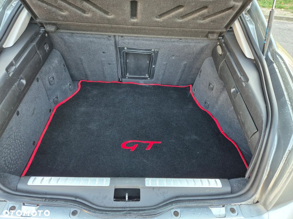 Alfa Romeo GT 2.0 JTS Distinctive - 10