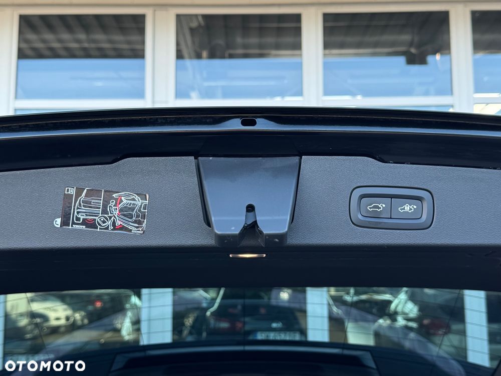 Volvo V60 B4 B Inscription - 35