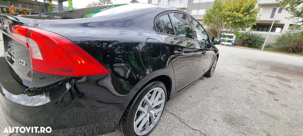 Volvo S60 D3 Start-Stop Momentum - 5