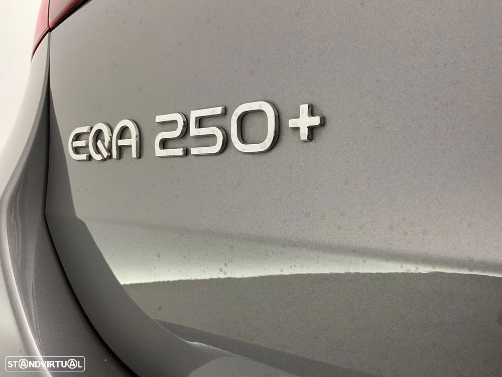 Mercedes-Benz EQA 250+ Edition - 16