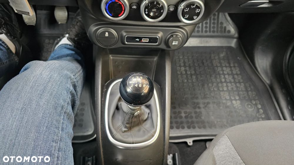 Fiat 500L 1.4 16V Lounge - 40