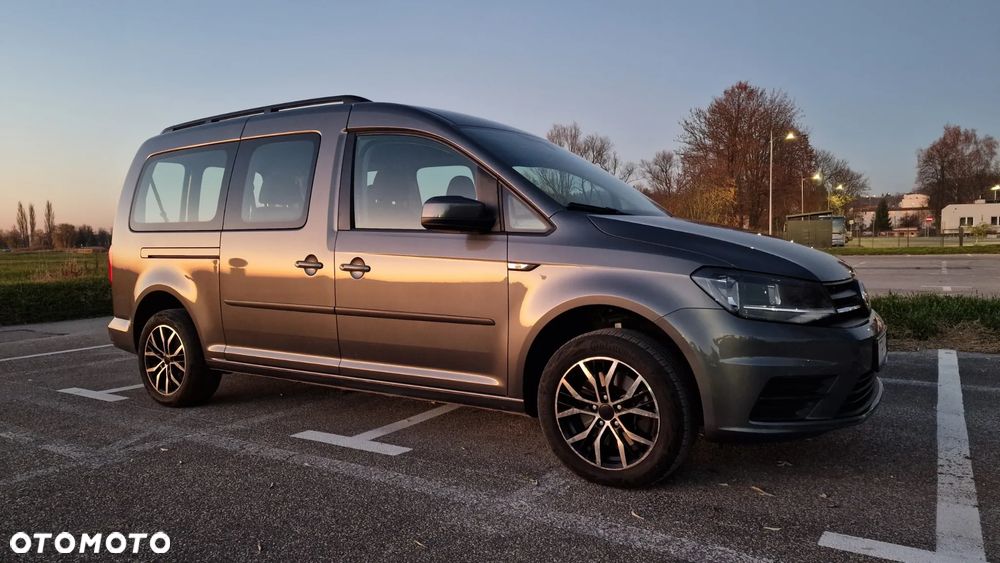 Volkswagen Caddy Maxi 2.0 TDI Trendline - 35
