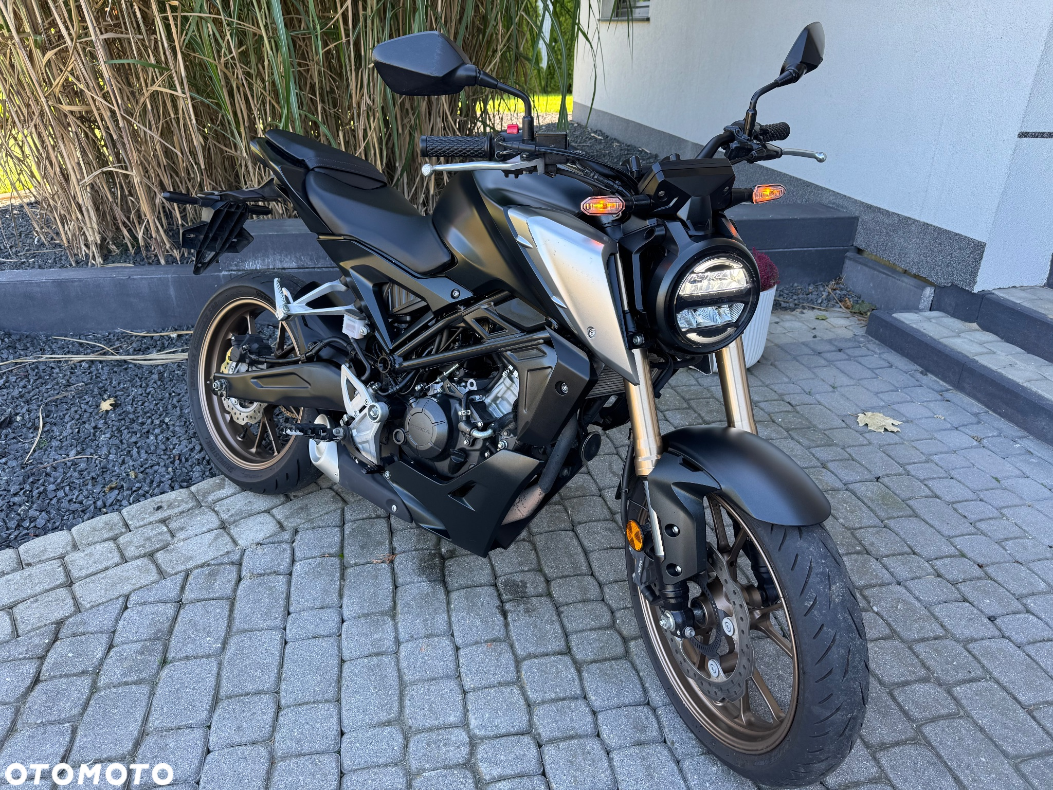 Honda CB - 9